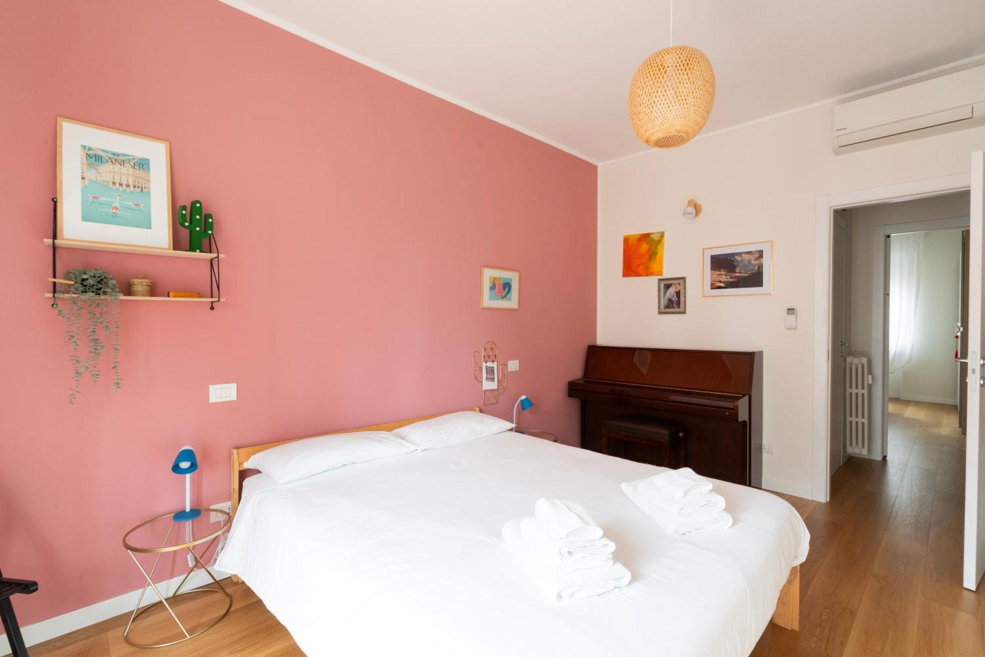 Cozy Apartment Prada M3 Милано Екстериор снимка