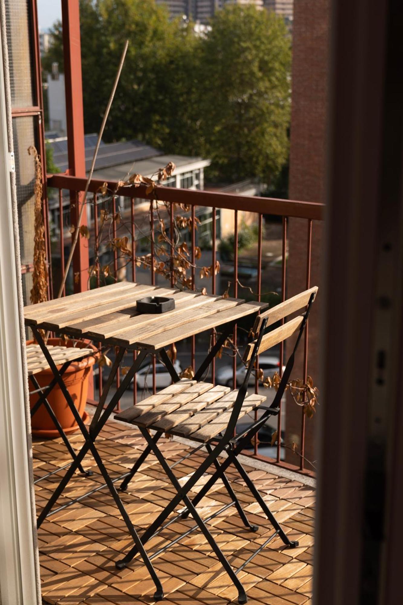 Cozy Apartment Prada M3 Милано Екстериор снимка